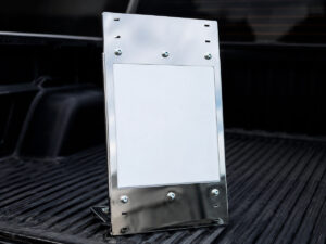 Soporte para Starlink Mini bajo lona de pick-up